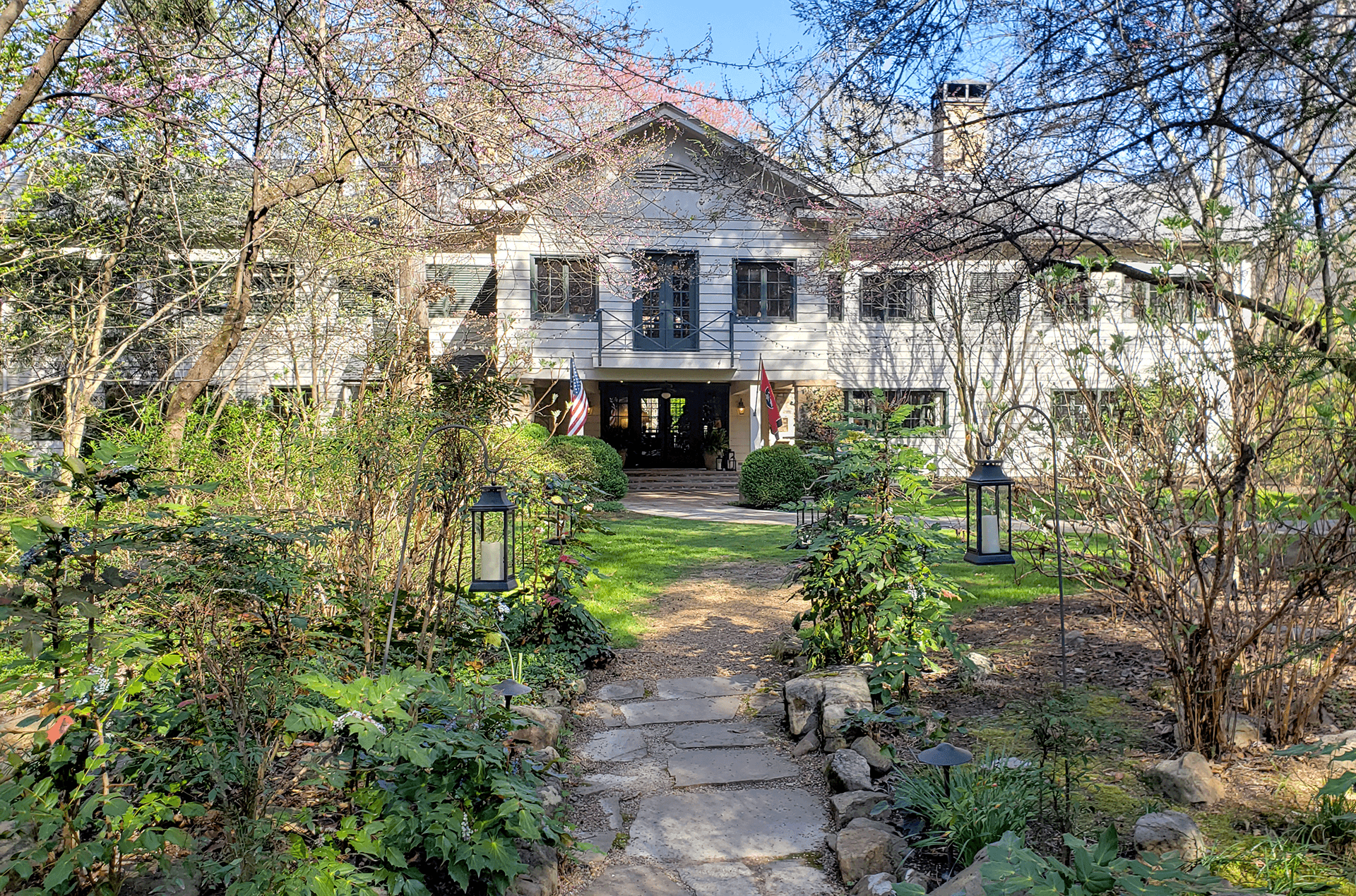 The Historic RT Lodge in Maryville Tennessee